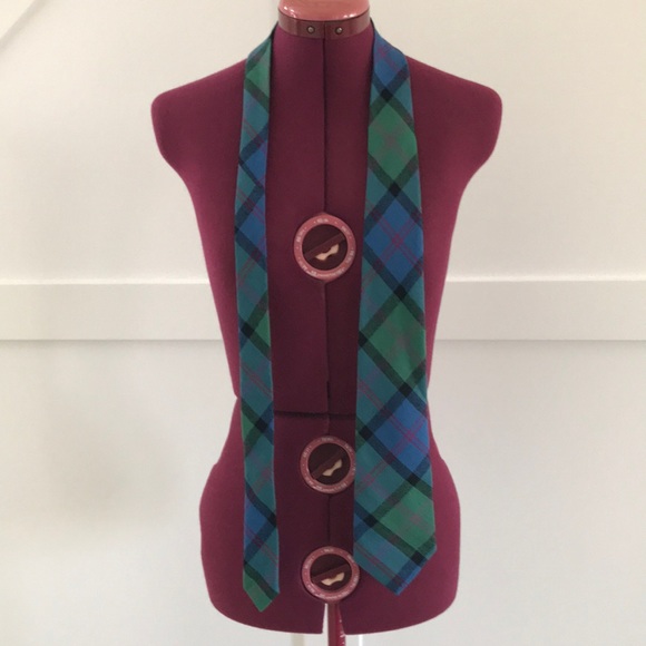 Vintage 100% Wool Ingles Buchan Made in Scotland Plaid Tartan MacThomas Tie - Picture 3 of 6